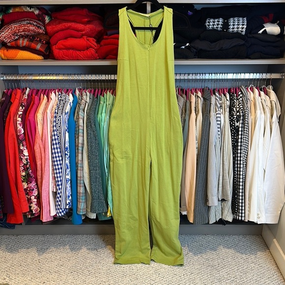 Galita green sleeveless 2 pocket scoop neck jumpsuit size S NWT - Picture 1 of 3